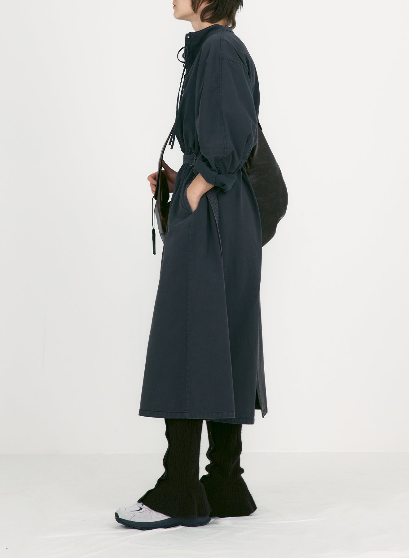 【LOW CLASSIC】WASHED LACE-UP BELTED DRESS
