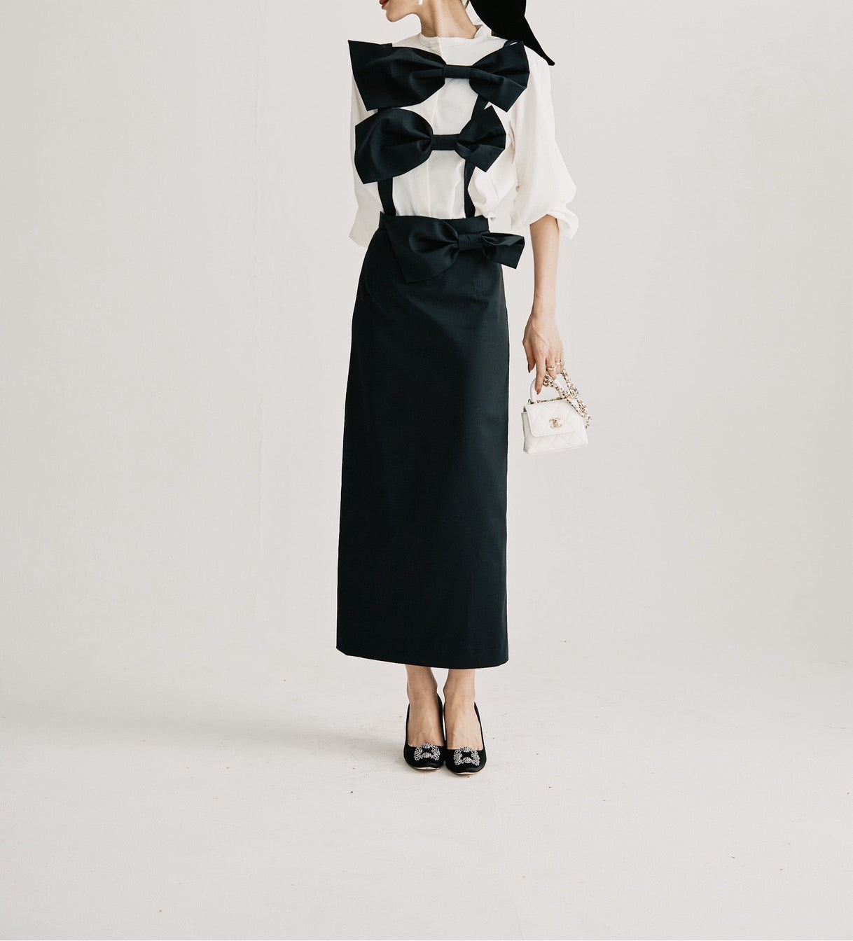Multi-ribbon skirt