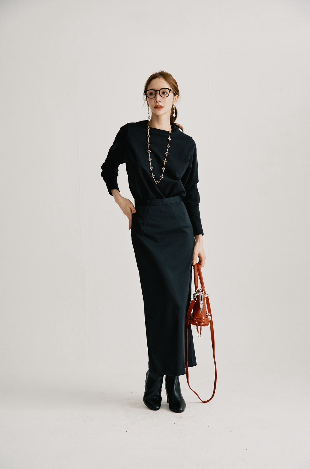 Multi-ribbon skirt