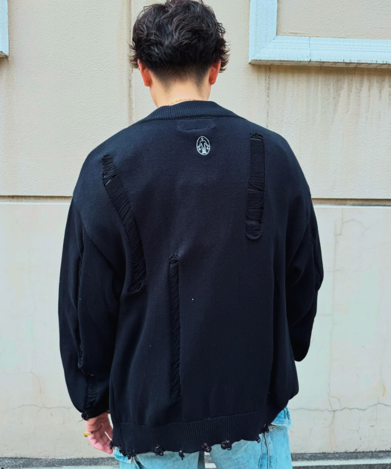 【Untitled Artworks】Cardigan Distressed Black