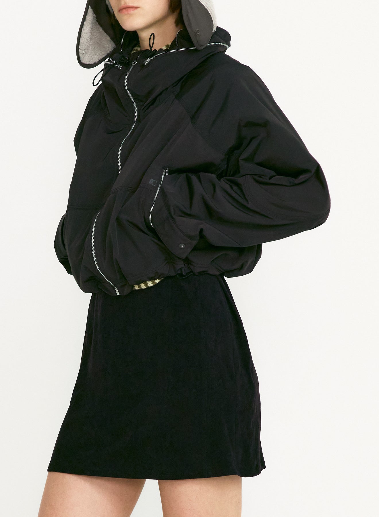 【LOW CLASSIC】DRAWSTRING WIND JACKET
